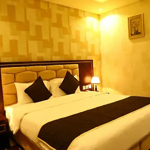 Voyage 3*, Dubai United Arab Emirates